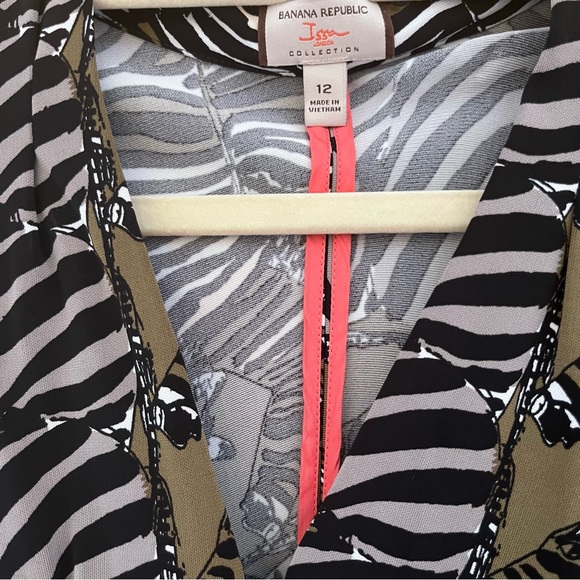Banana Republic Issa London Collection Dress, Olive Zebra-printed  Kimono, sz 12 - Picture 12 of 13